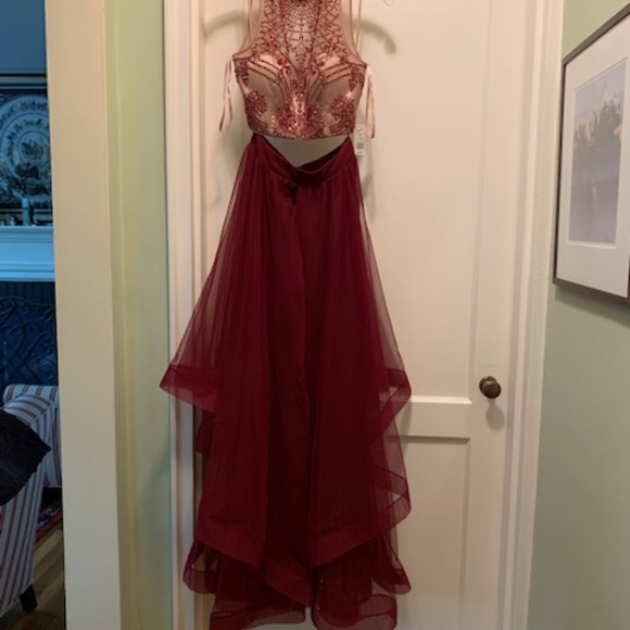 Evening Dress - Picture 1 of 6